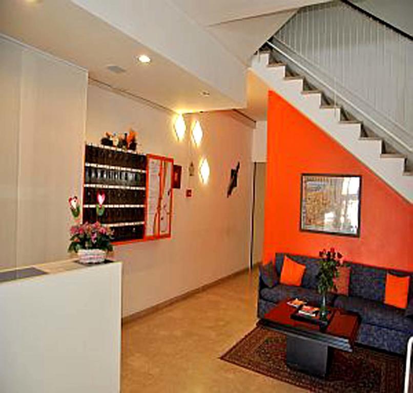 Hotel Galles Rimini Esterno foto